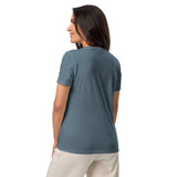 L17 Women’s relaxed v-neck t-shirt