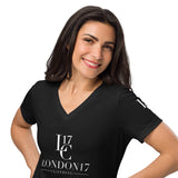 L17 Women’s relaxed v-neck t-shirt